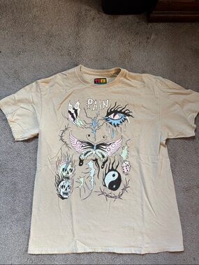 Teen Hearts Graphic T-Shirt